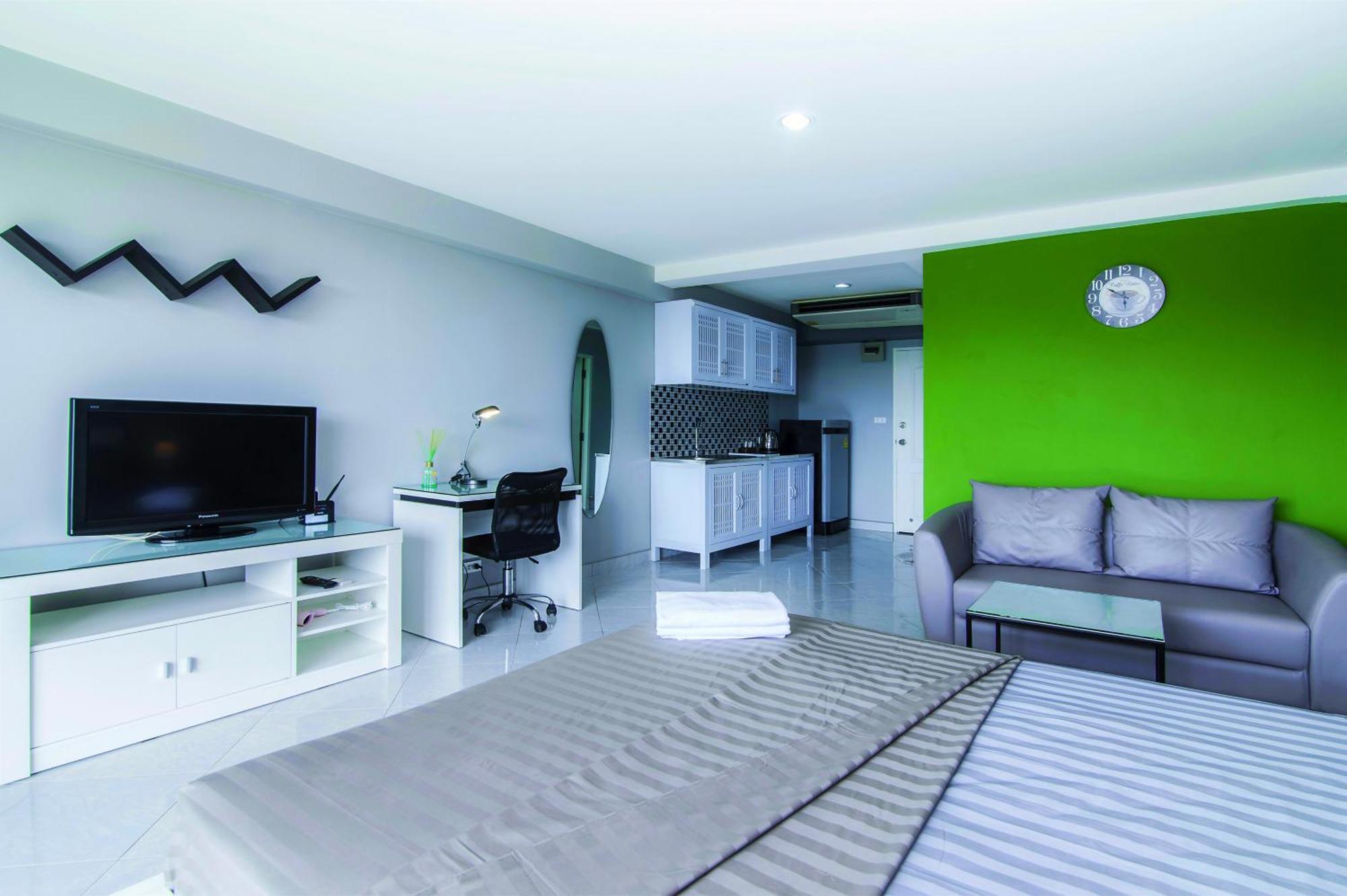 Hua Hin First - Happy Rent Apartment Room photo