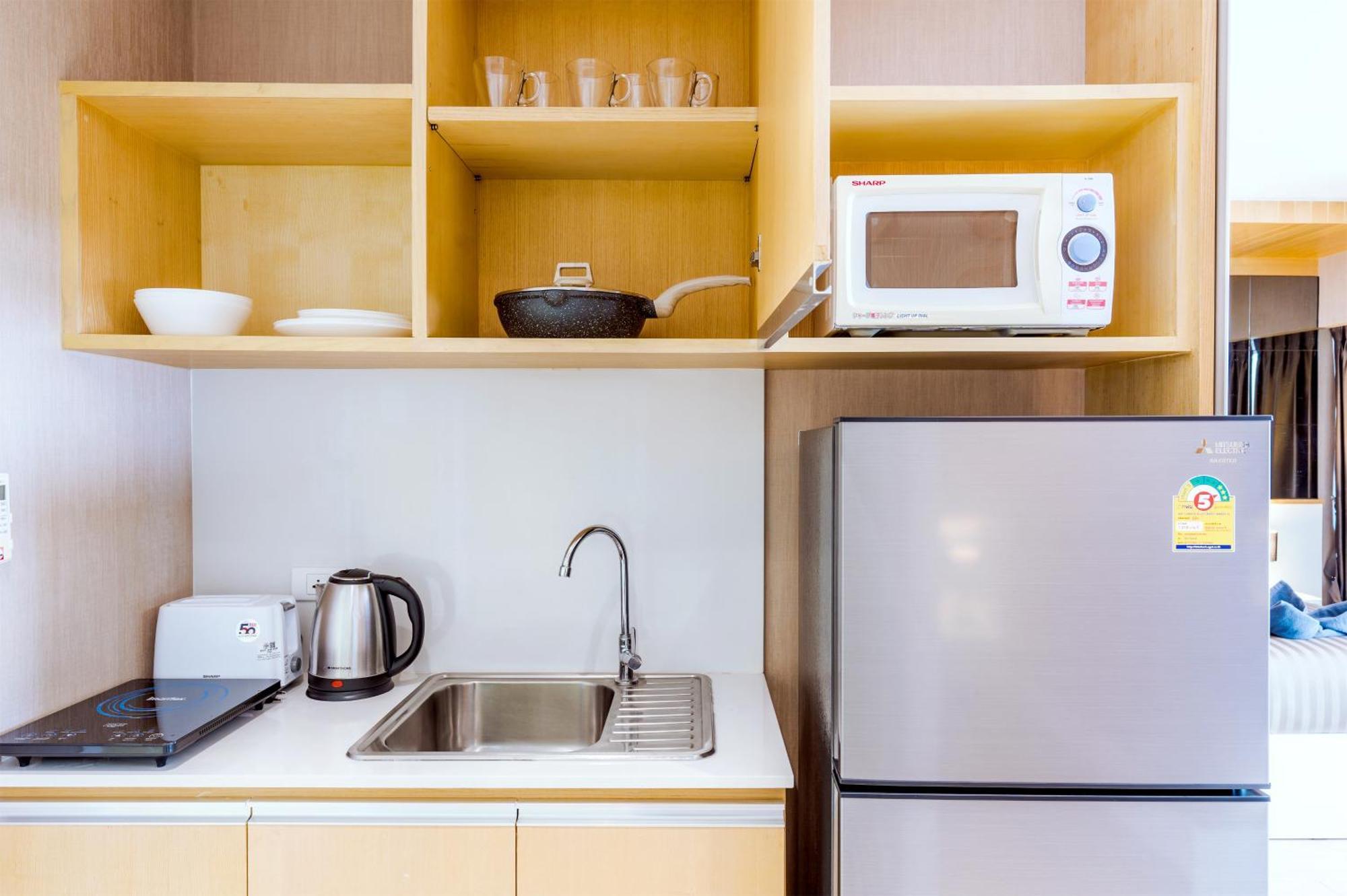 Hua Hin First - Happy Rent Apartment Room photo