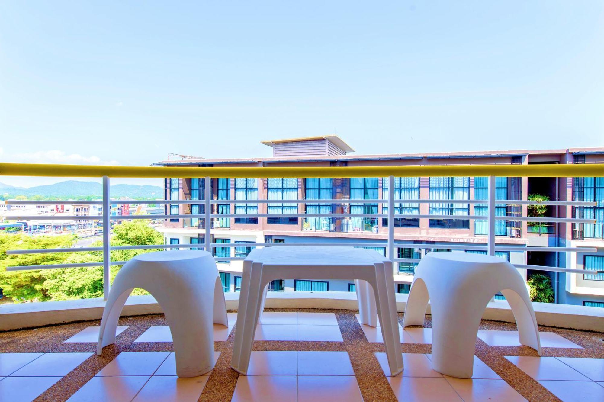 Hua Hin First - Happy Rent Apartment Room photo